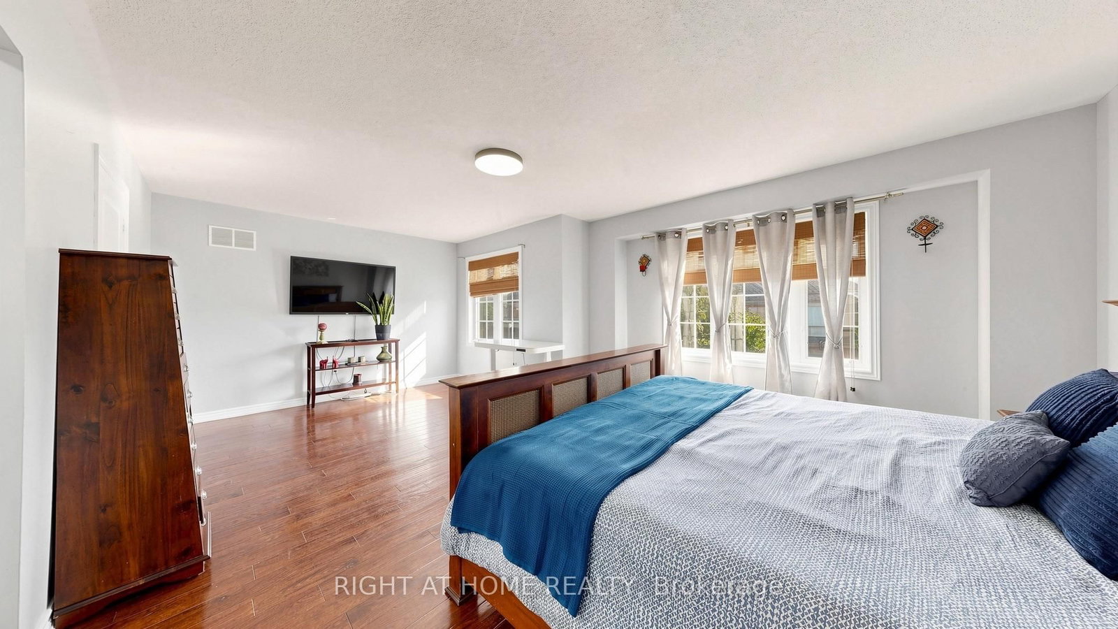 40 Chateau Dr, Vaughan, view 27