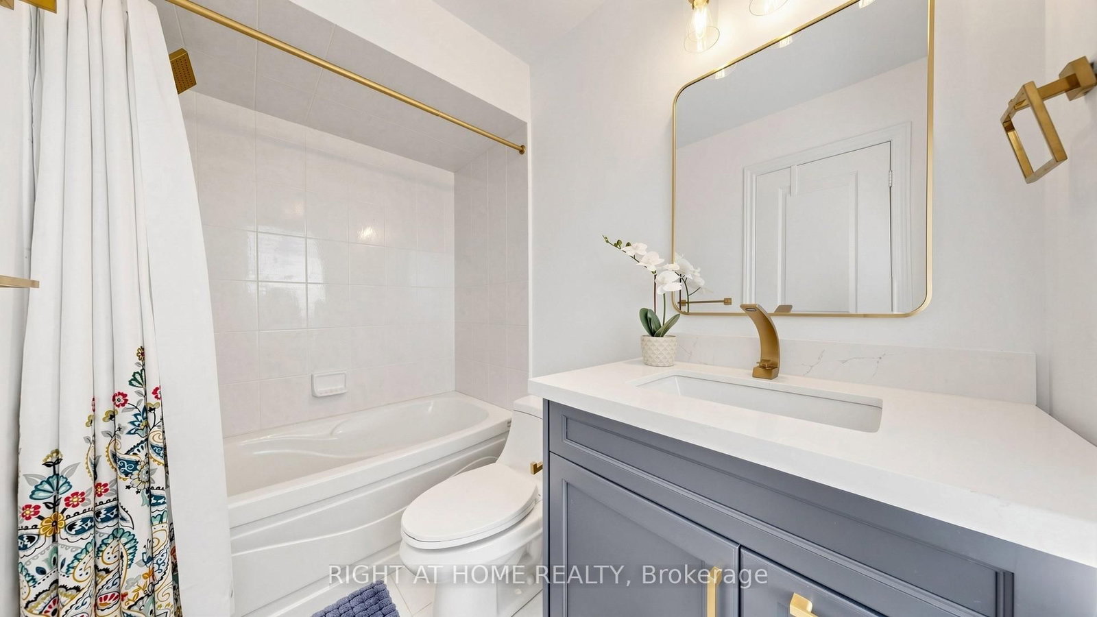 40 Chateau Dr, Vaughan, view 35