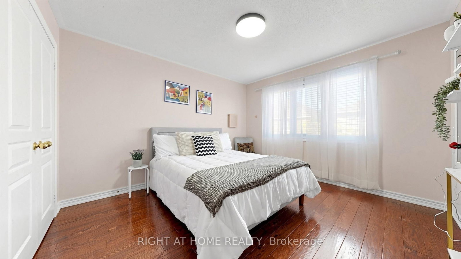 40 Chateau Dr, Vaughan, view 38