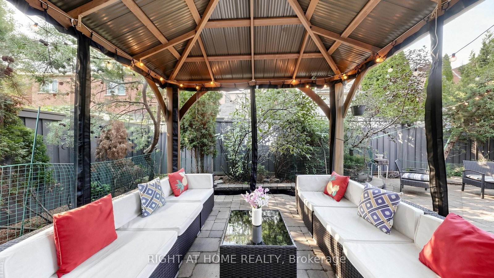 40 Chateau Dr, Vaughan, view 46