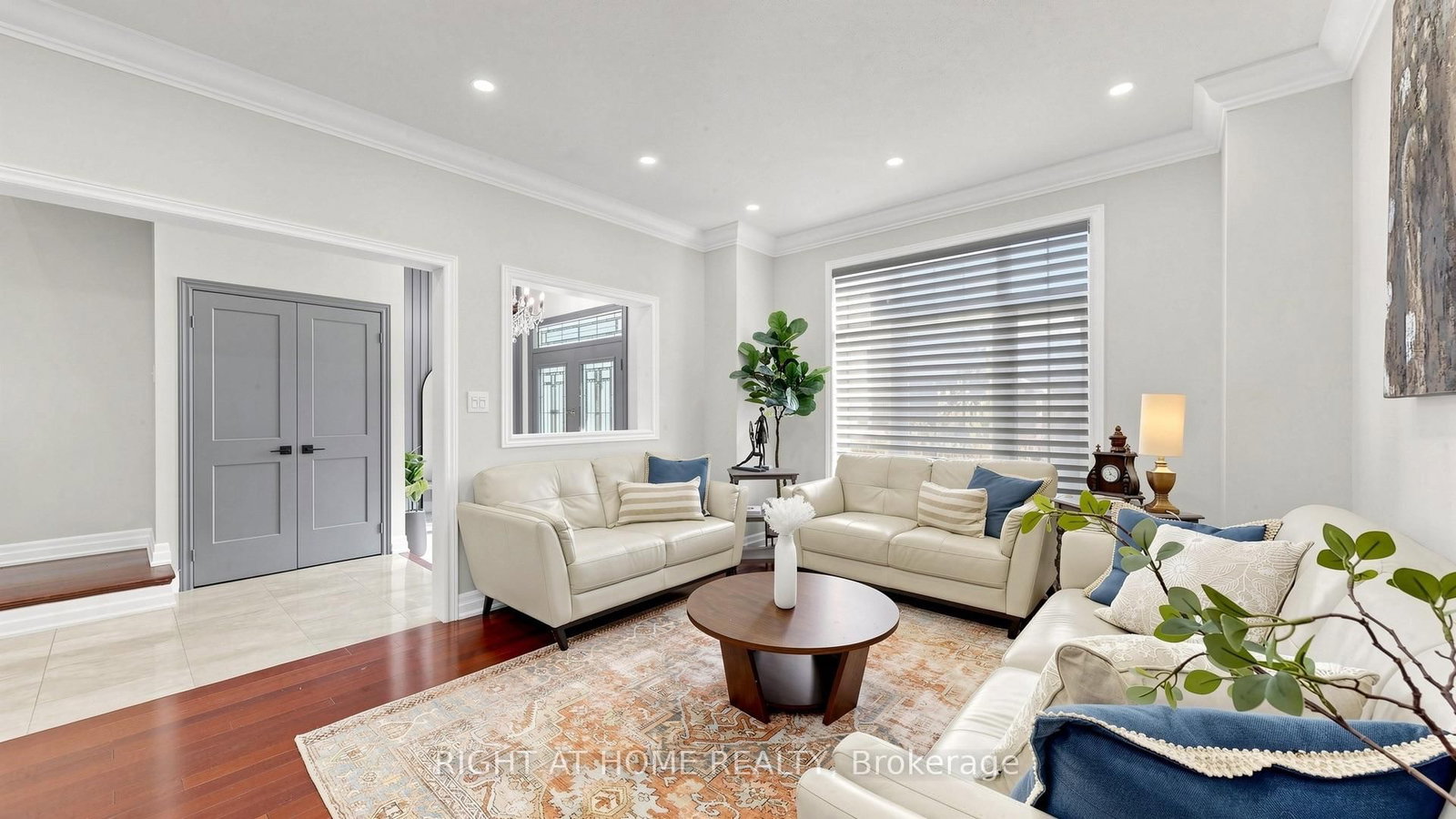 40 Chateau Dr, Vaughan, view 5