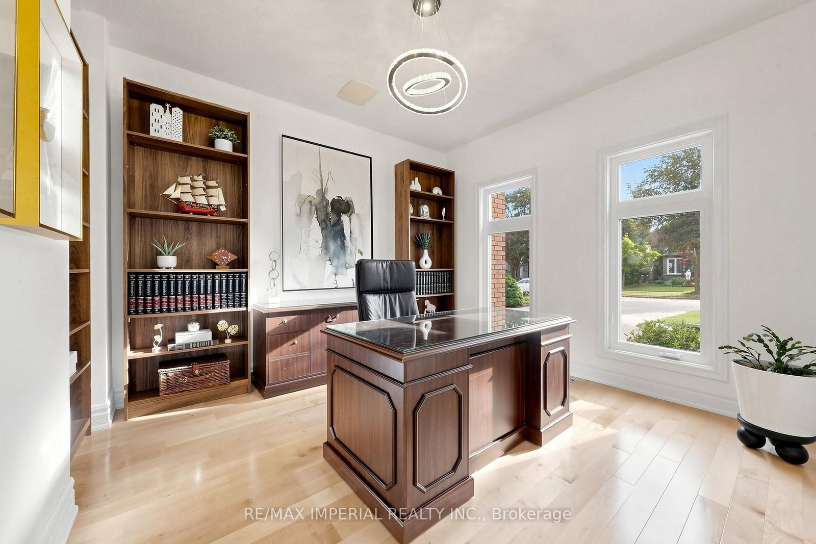 9 Elderwood Drive • Richmond Hill, ON photo 21