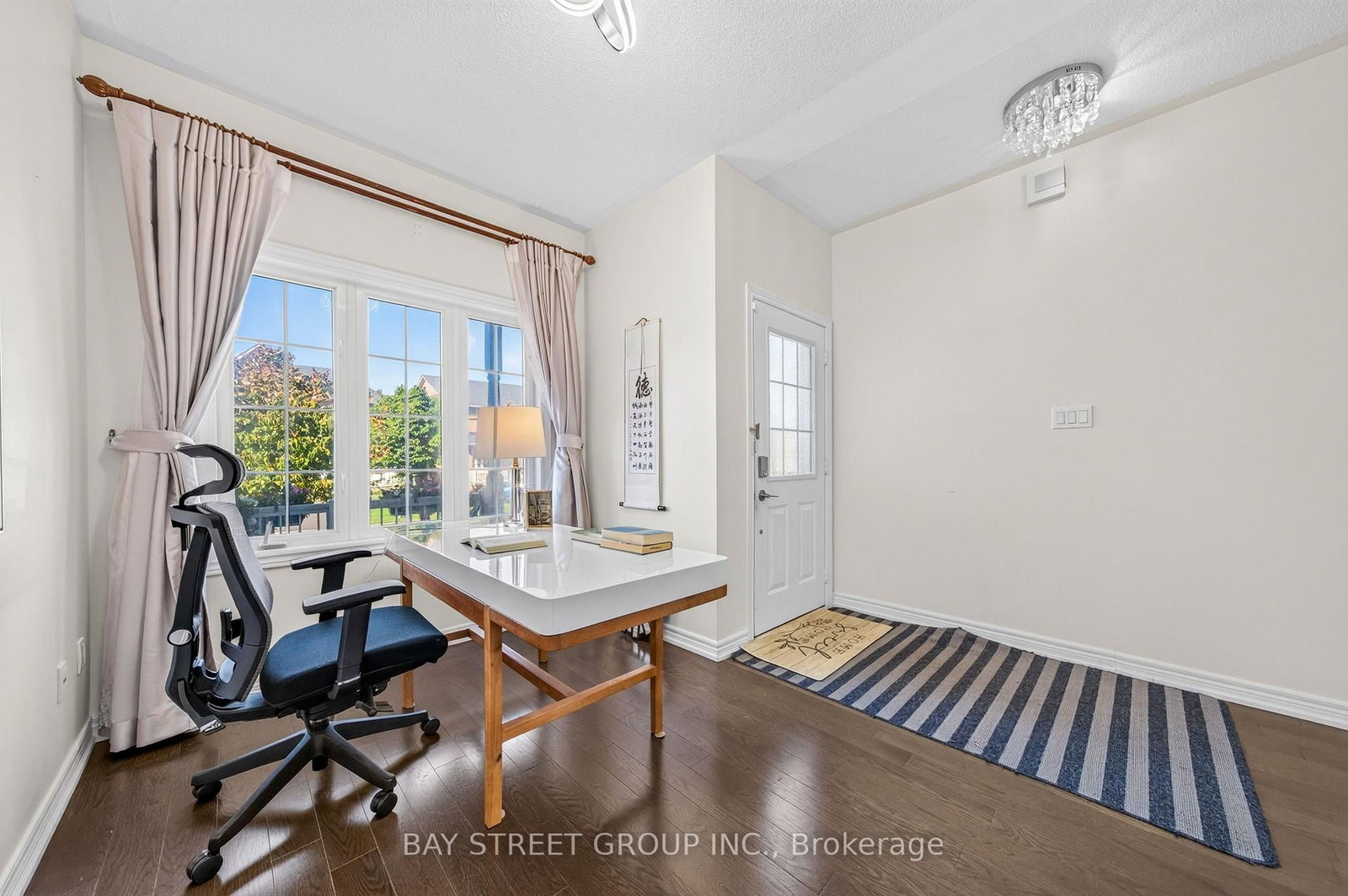 37 Rembrandt Drive • Markham, ON photo 3
