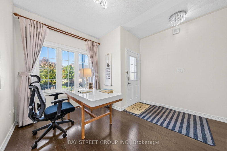 37 Rembrandt Drive