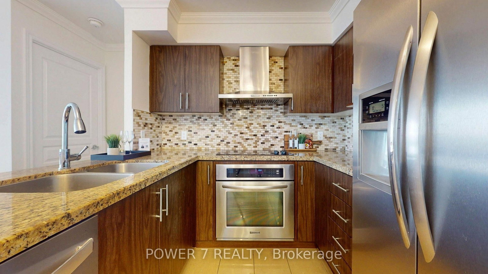 9015 Leslie Street • #LPH18 • Richmond Hill, ON photo 13