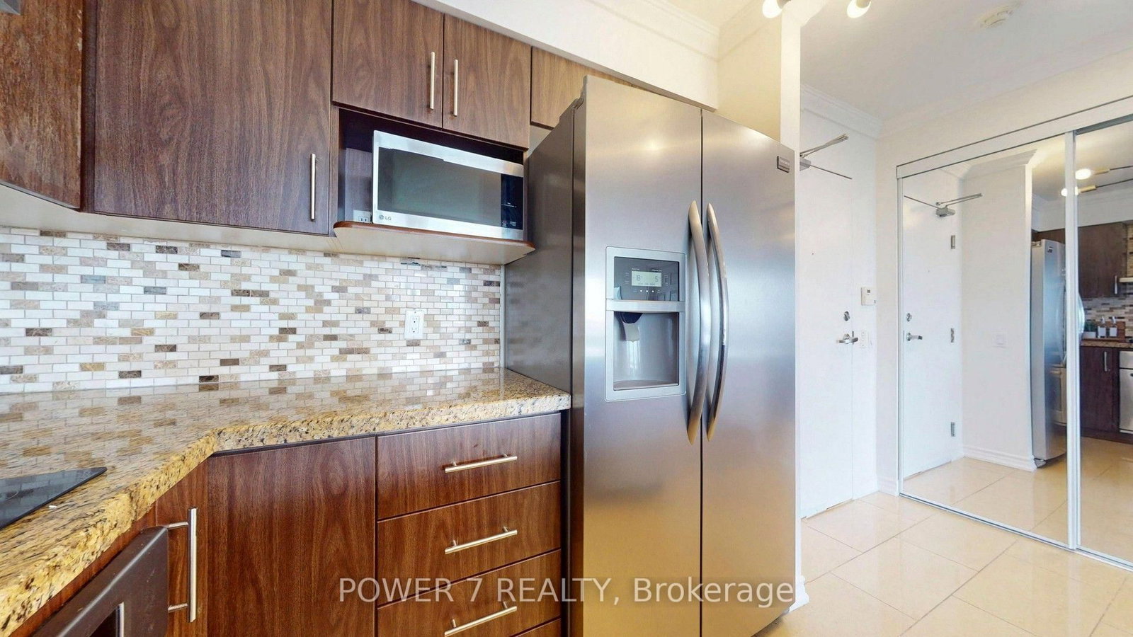 9015 Leslie Street • #LPH18 • Richmond Hill, ON photo 15