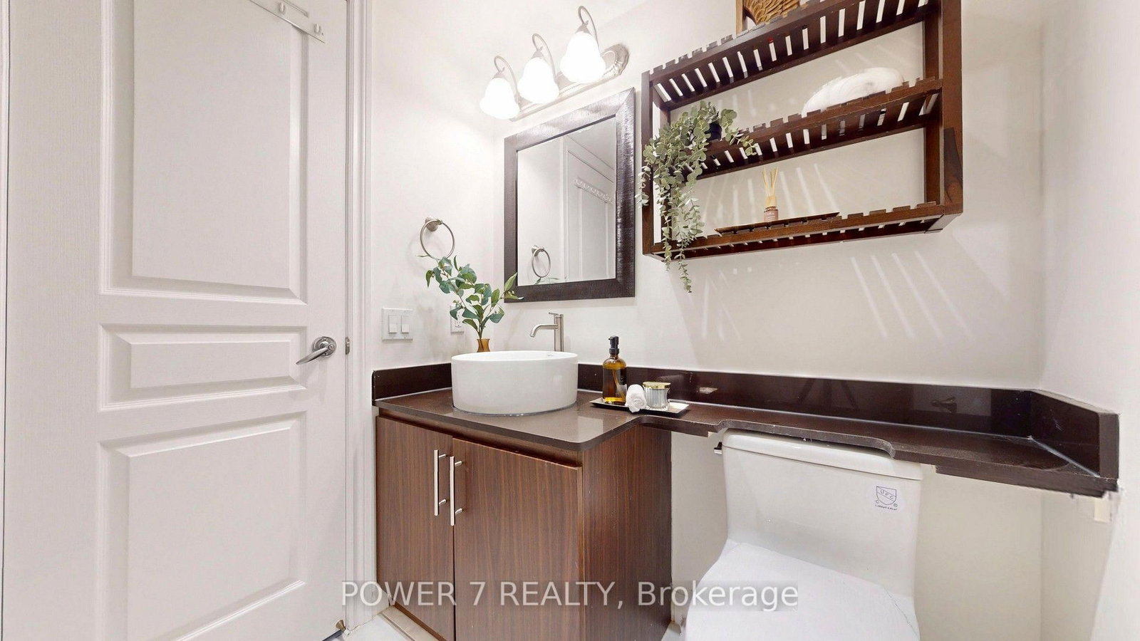 9015 Leslie Street • #LPH18 • Richmond Hill, ON photo 25