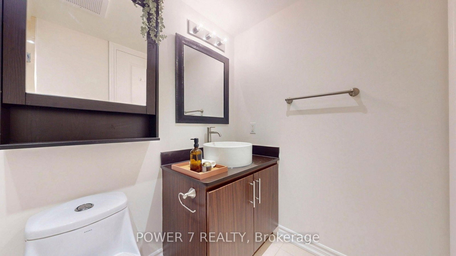 9015 Leslie Street • #LPH18 • Richmond Hill, ON photo 28