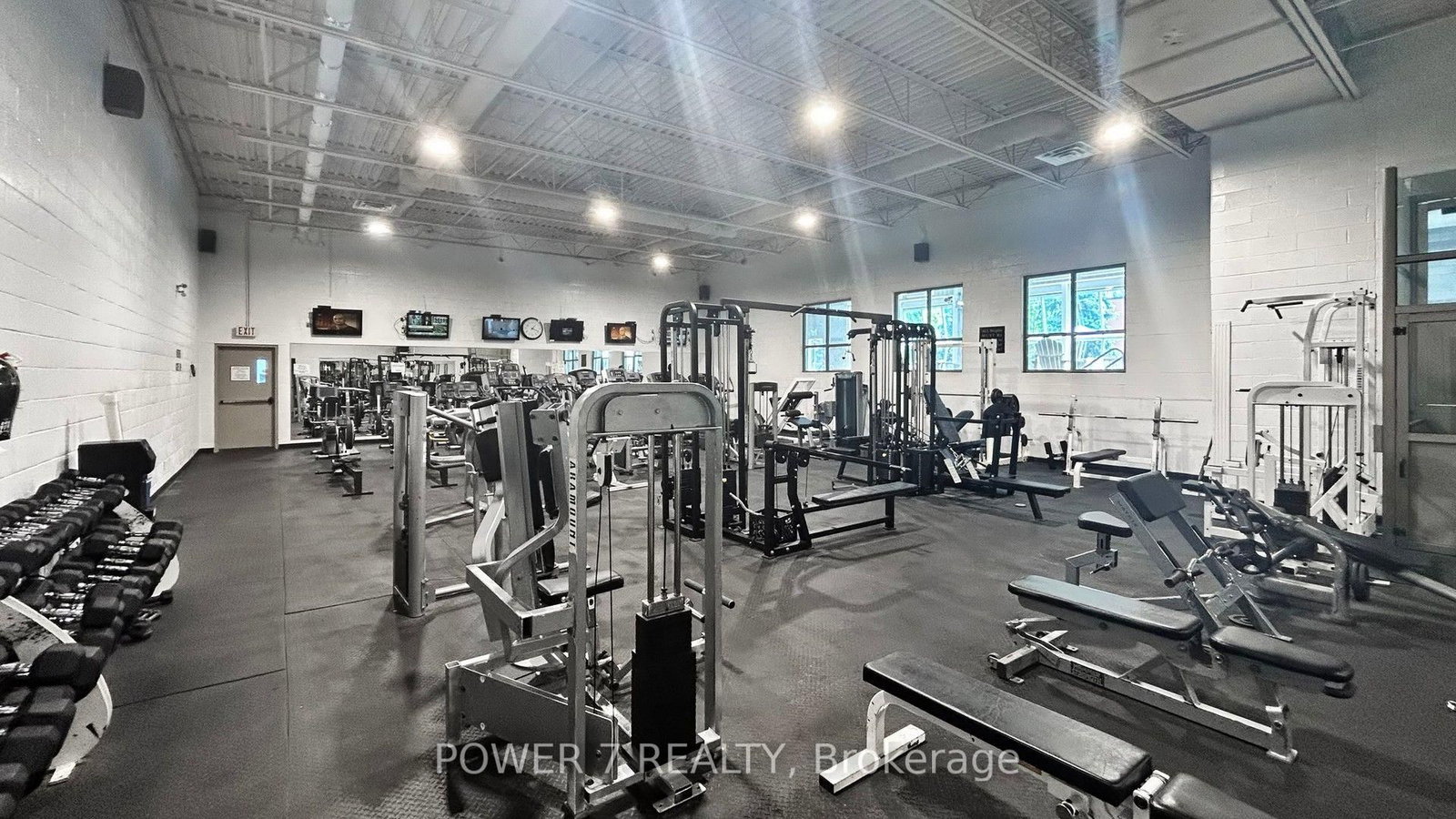 9015 Leslie Street • #LPH18 • Richmond Hill, ON photo 34