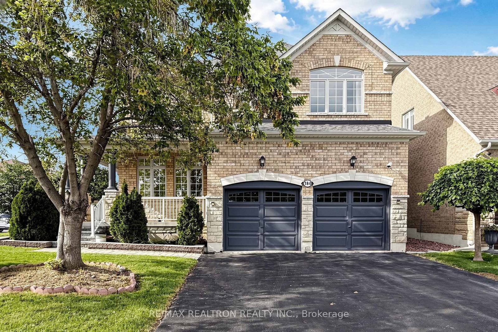 184 Ivy Glen Drive • Vaughan, ON photo 1