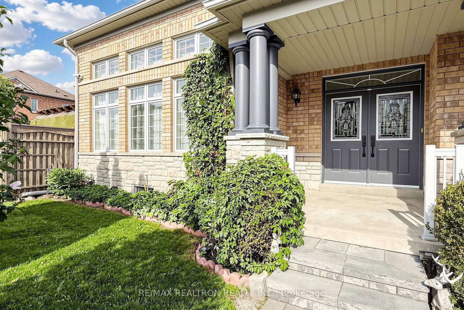 184 Ivy Glen Drive • Vaughan, ON photo 6