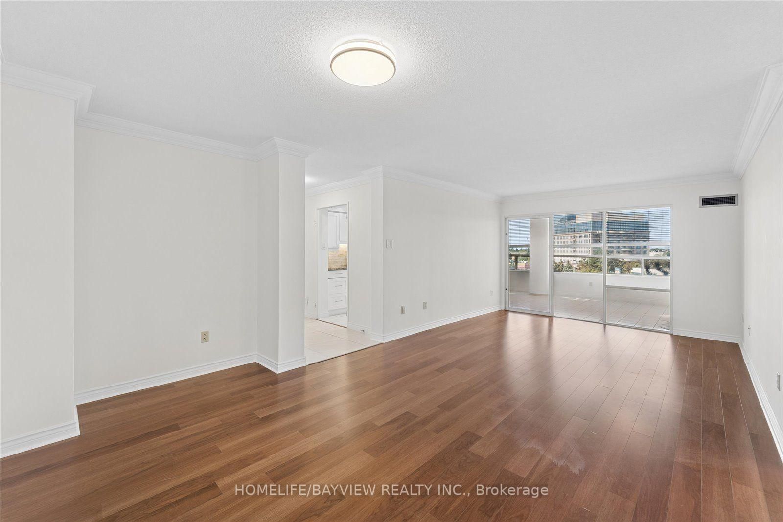 7 Townsgate Drive • #515 • Vaughan, ON photo 15
