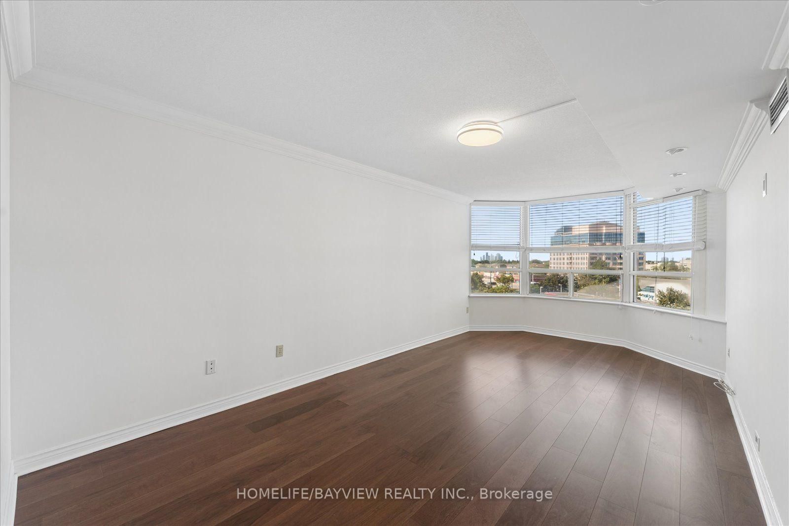7 Townsgate Drive • #515 • Vaughan, ON photo 19