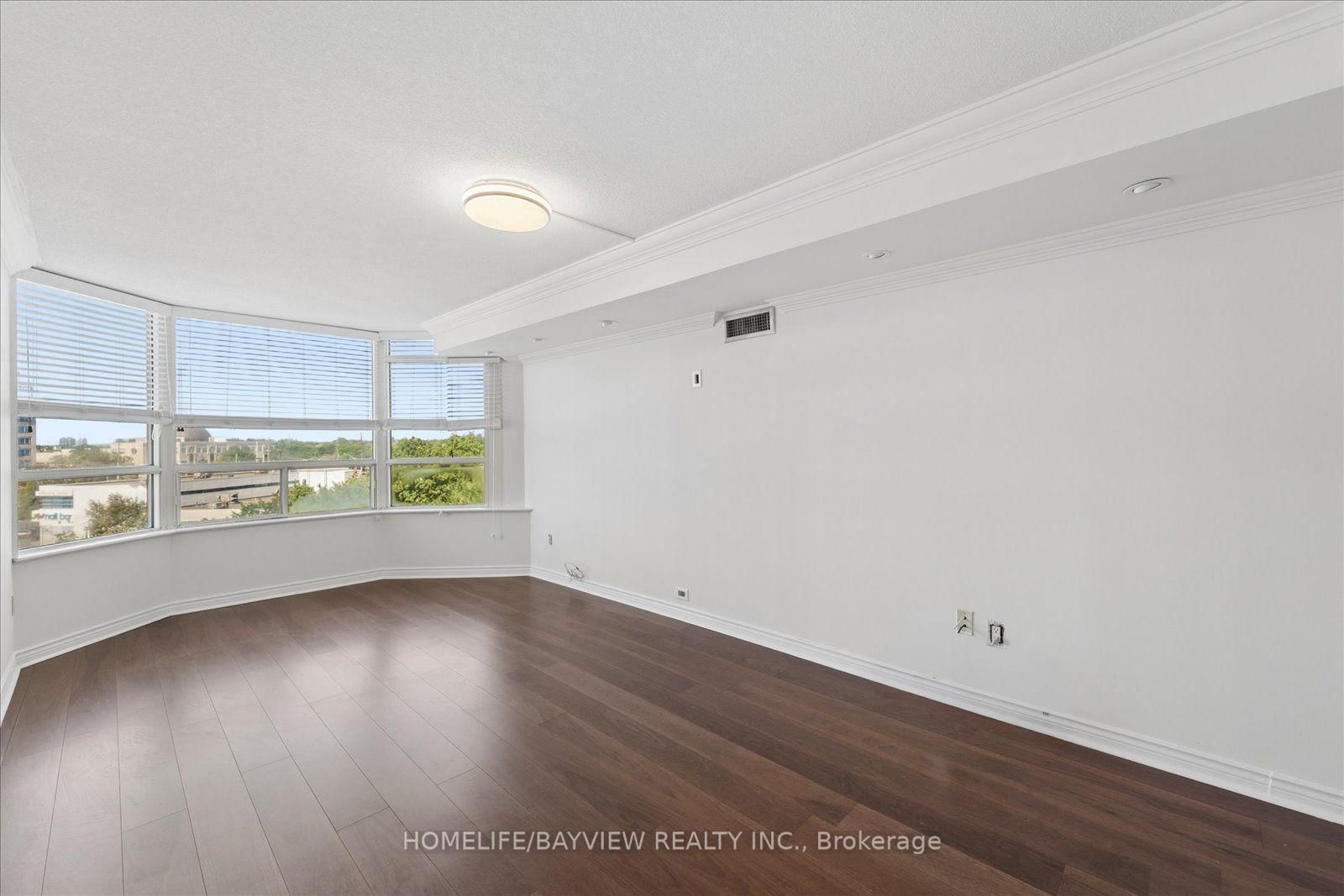 7 Townsgate Drive • #515 • Vaughan, ON photo 20
