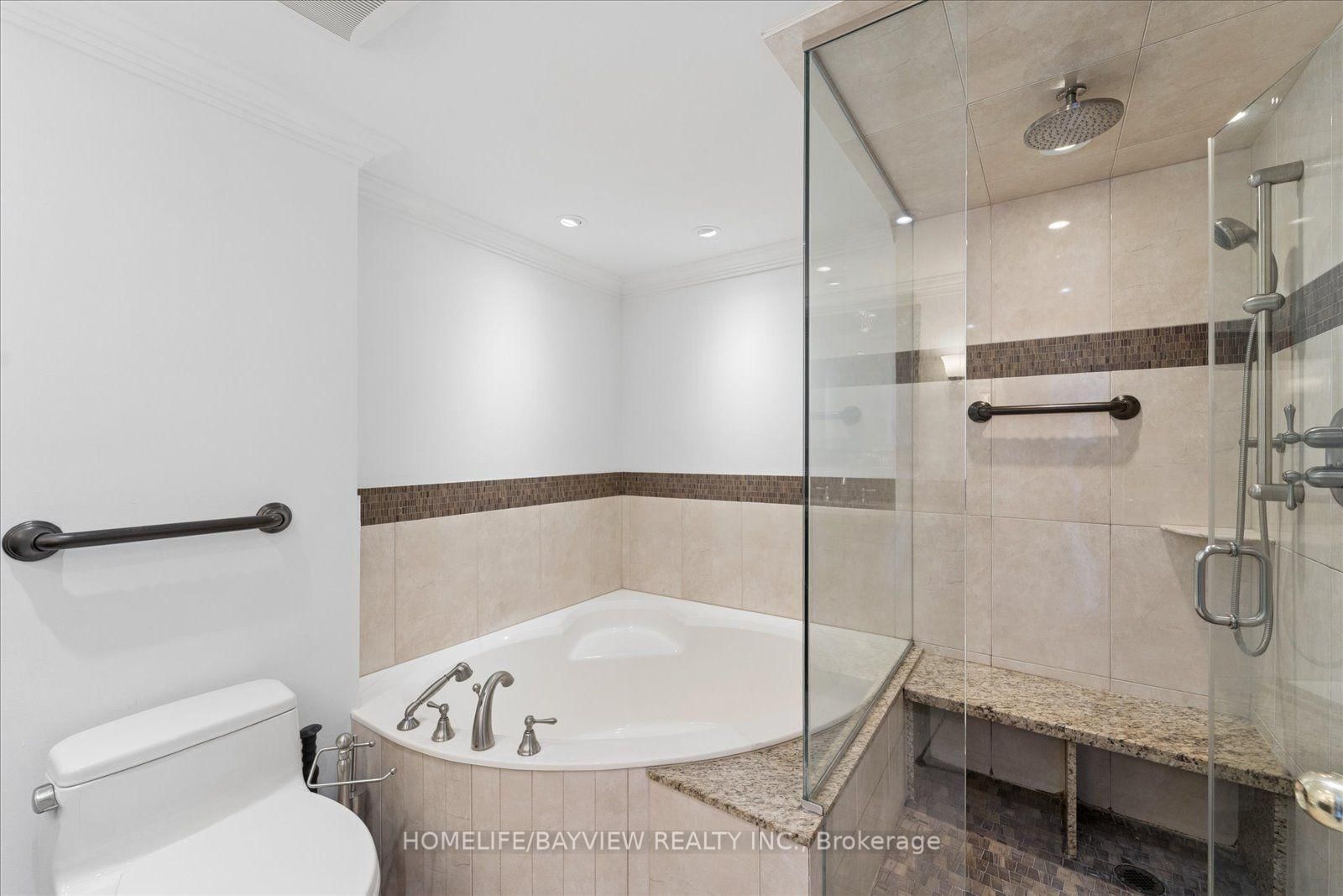 7 Townsgate Drive • #515 • Vaughan, ON photo 22