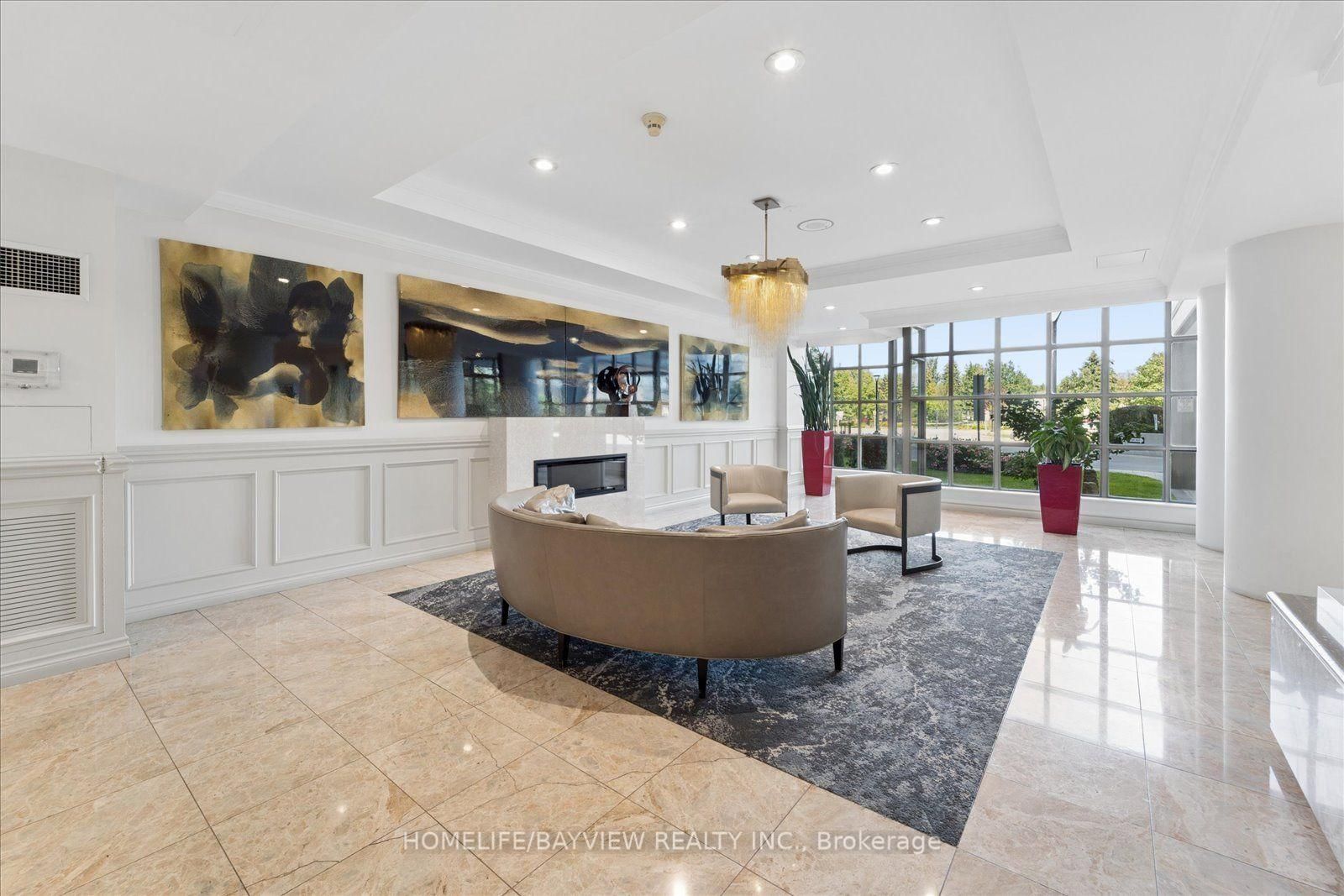 7 Townsgate Drive • #515 • Vaughan, ON photo 3