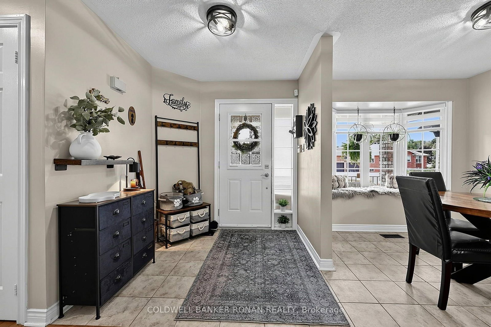 65 Burbank Circle • Adjala-Tosorontio, ON photo 4