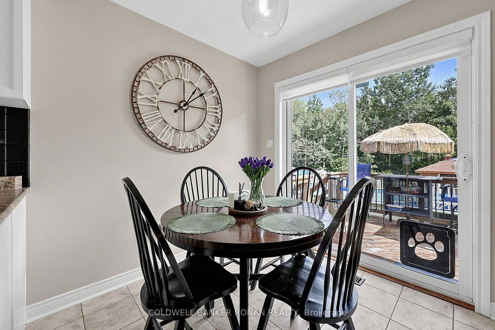 65 Burbank Circle • Adjala-Tosorontio, ON photo 8