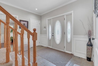 1946 Wilkinson Street • Innisfil, ON photo 6