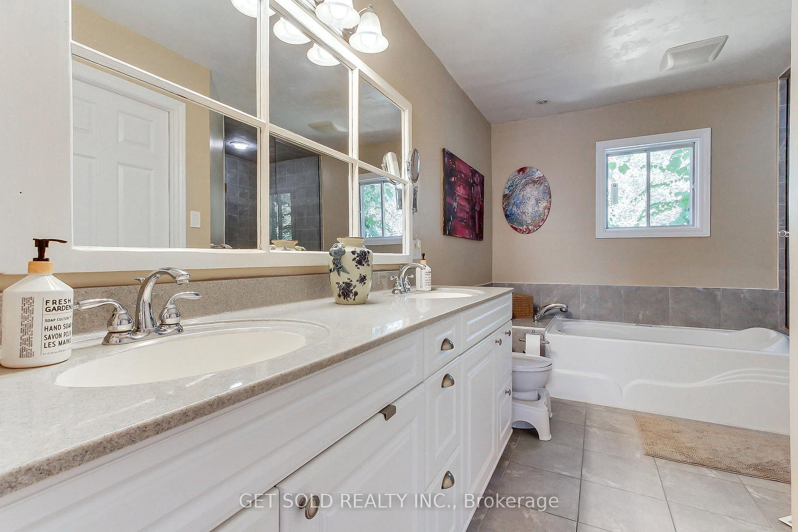18 Whiteville Court • Whitchurch-Stouffville, ON photo 26