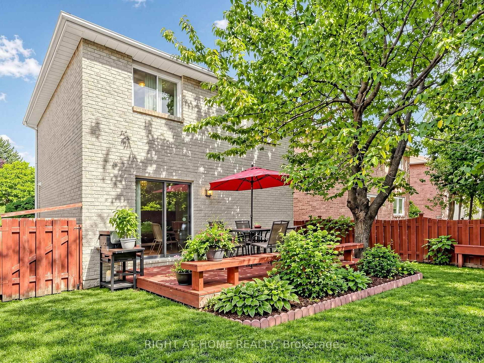 131 Castle Rock Drive • Richmond Hill, ON photo 46