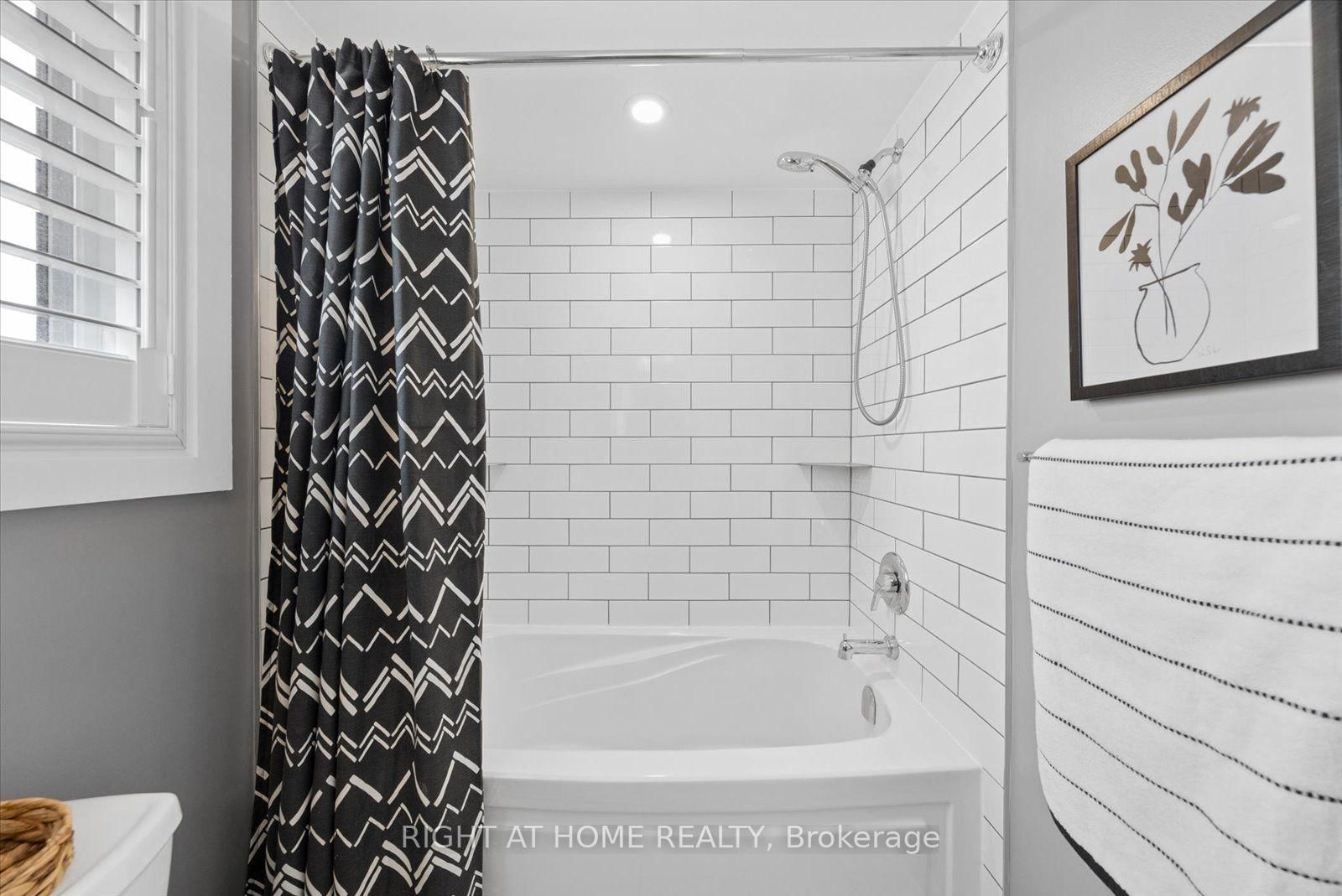 72 Natanya Boulevard • Georgina, ON photo 20