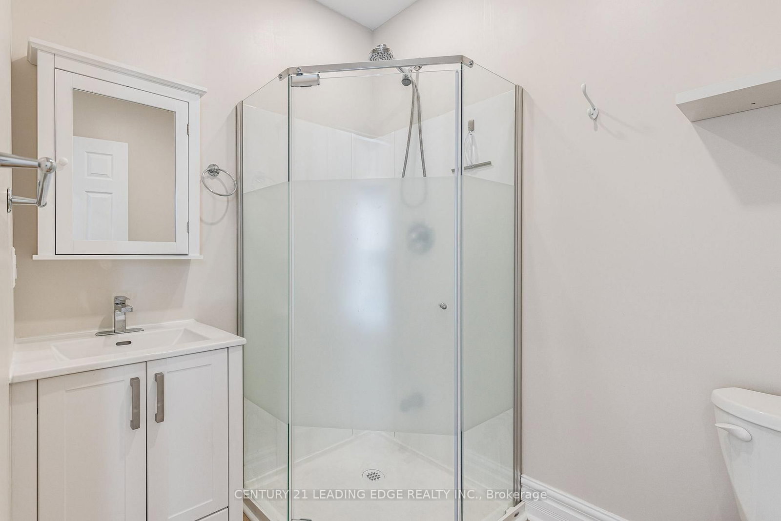 A-62 BAKER St, Whitchurch-Stouffville, view 13