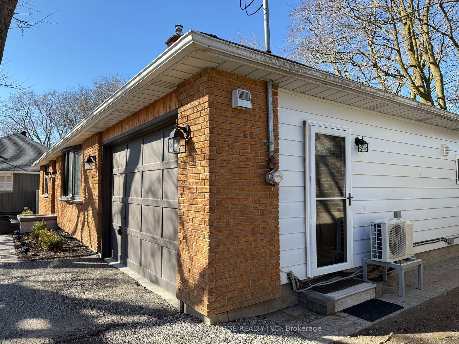 A-62 BAKER St, Whitchurch-Stouffville, view 2