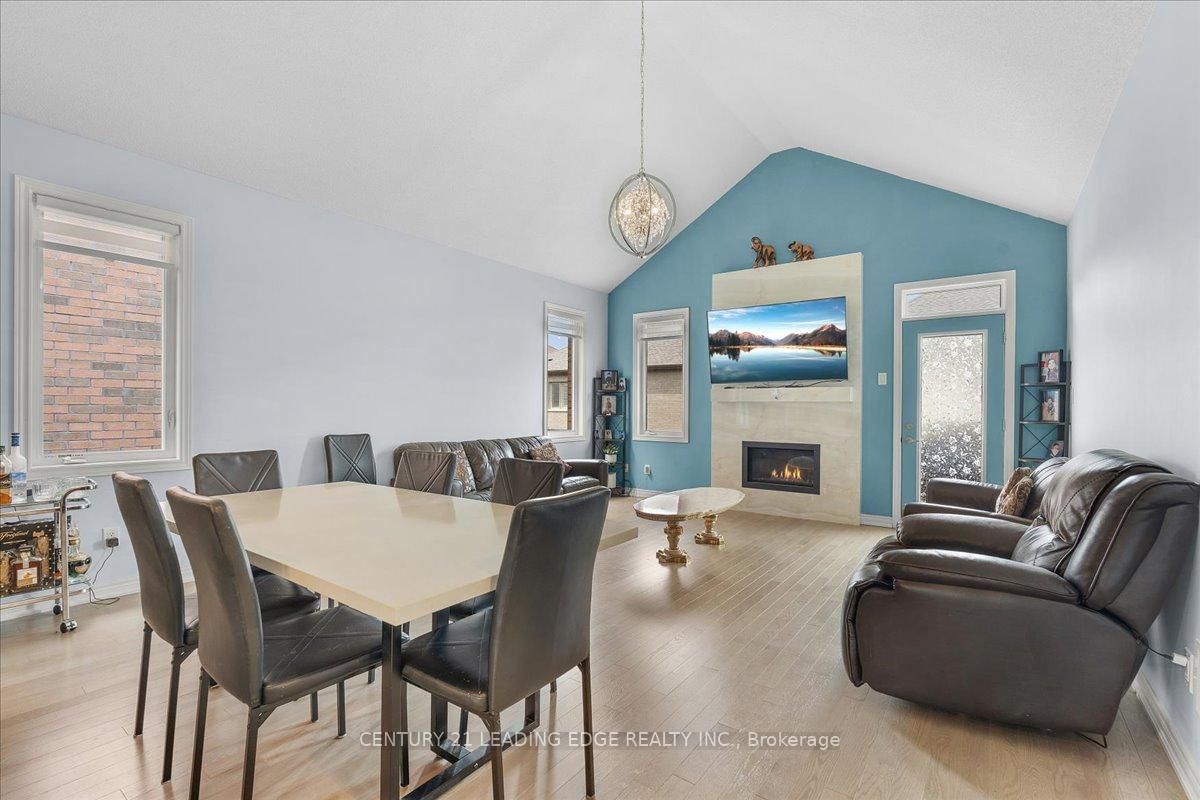16 Faimira Avenue • Georgina, ON photo 8