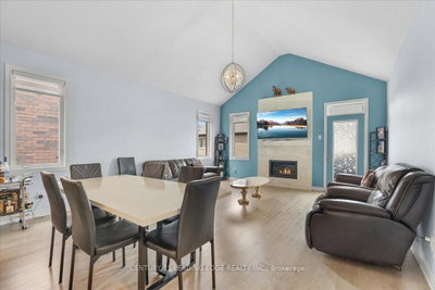 16 Faimira Avenue • Georgina, ON photo 8