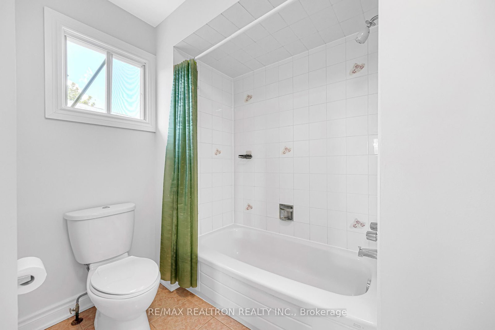 278 Bernard Avenue • Richmond Hill, ON photo 26