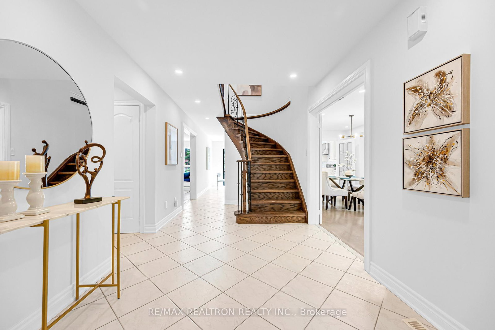 278 Bernard Avenue • Richmond Hill, ON photo 49