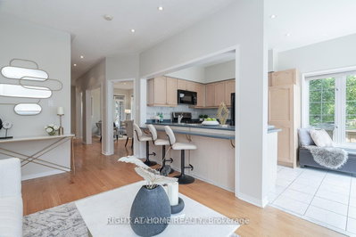 1 Ridgeway Court • Vaughan, ON photo 7