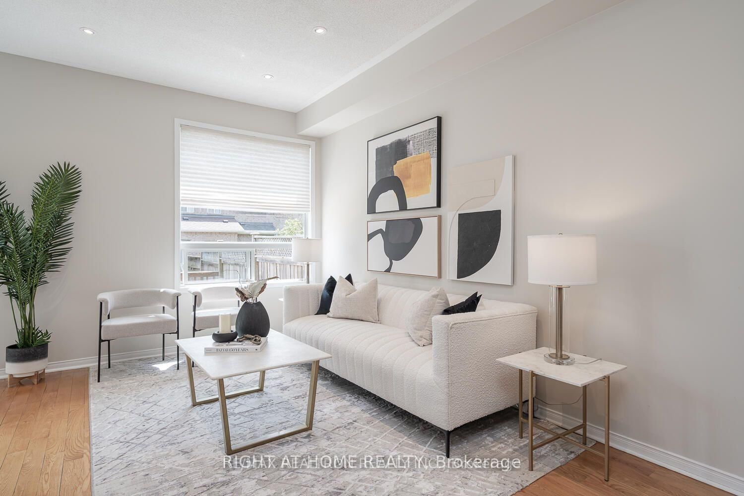 1 Ridgeway Court • Vaughan, ON photo 9