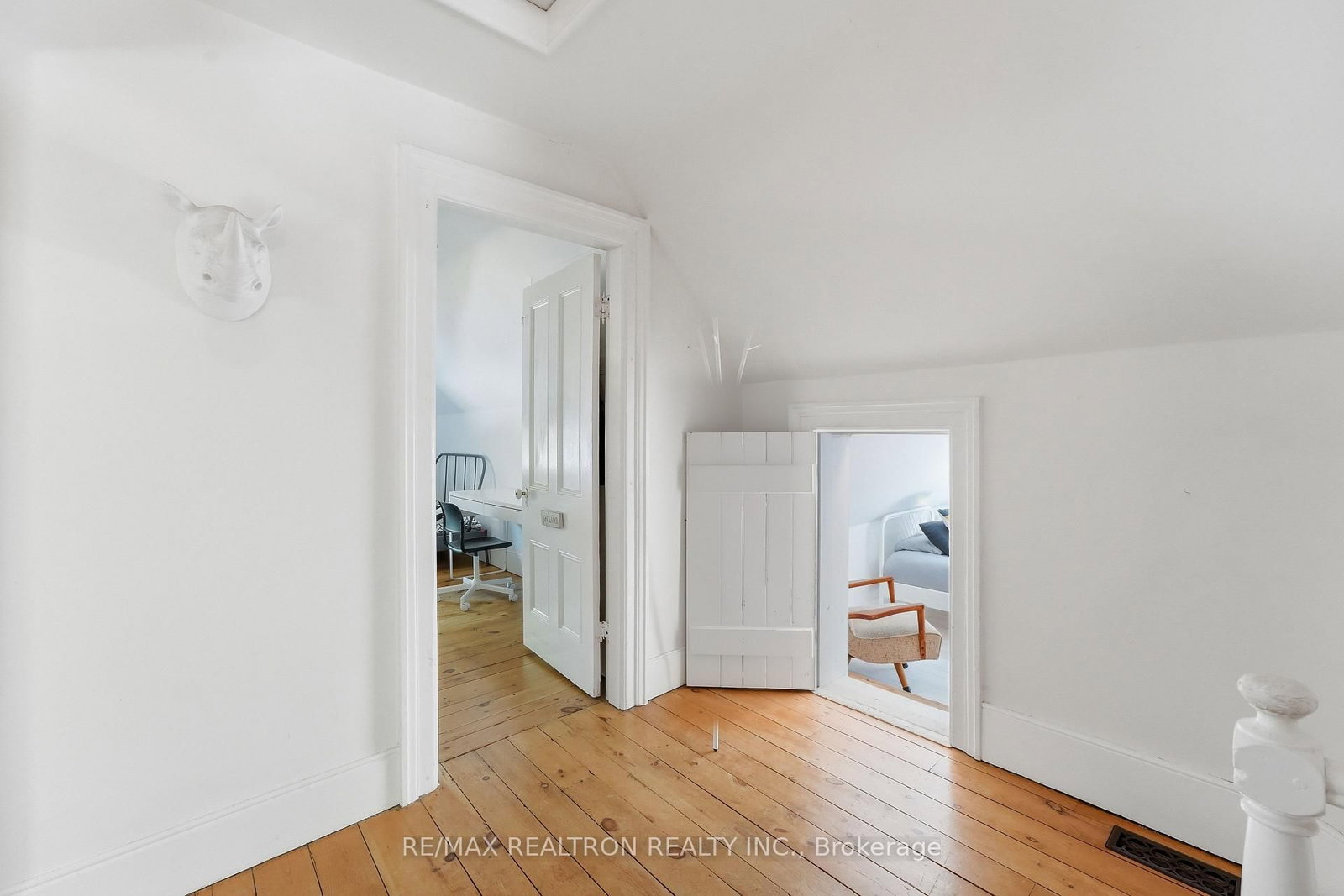 181 Church Street • Georgina, ON photo 23