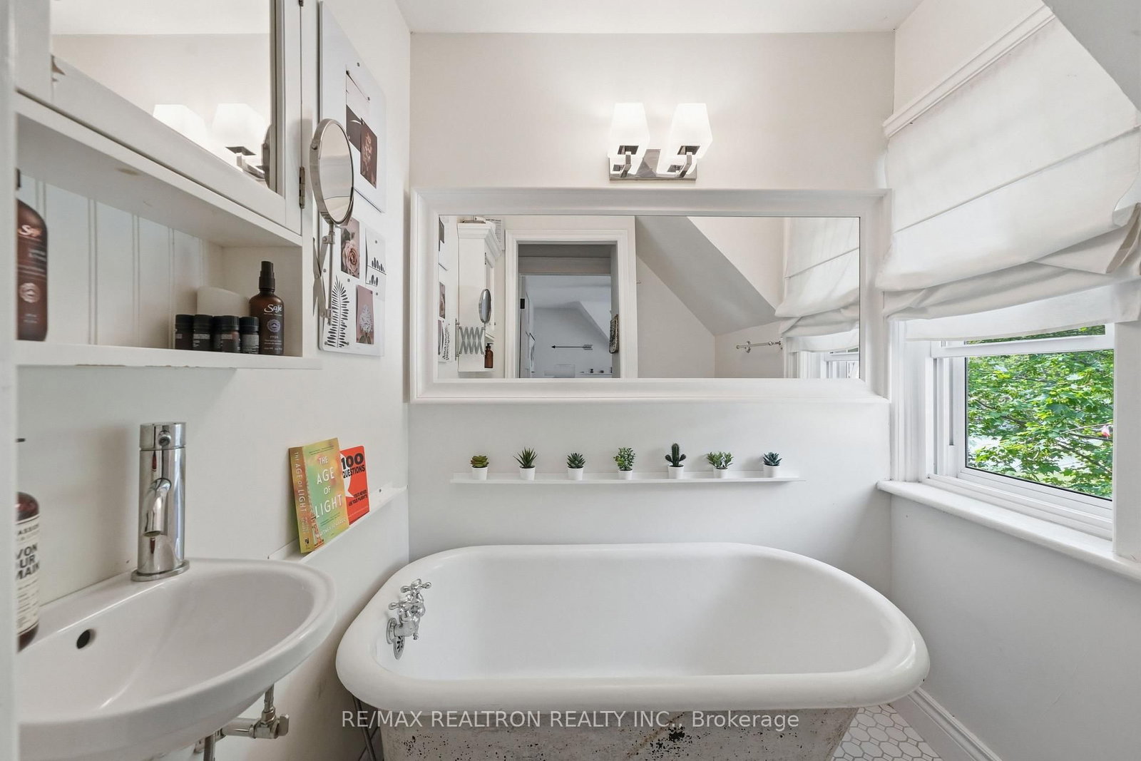 181 Church Street • Georgina, ON photo 32