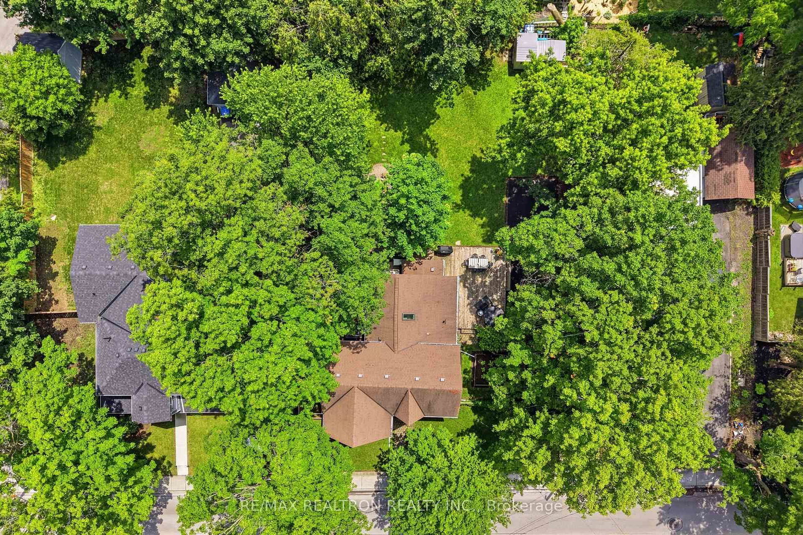 181 Church Street • Georgina, ON photo 40
