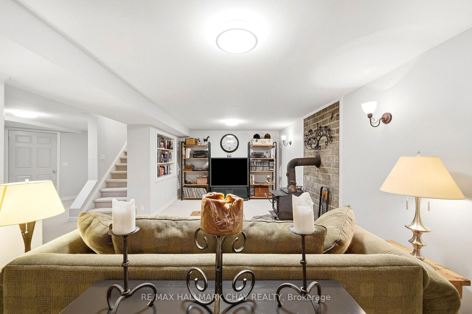 17 Stewart Street W • New Tecumseth, ON photo 32