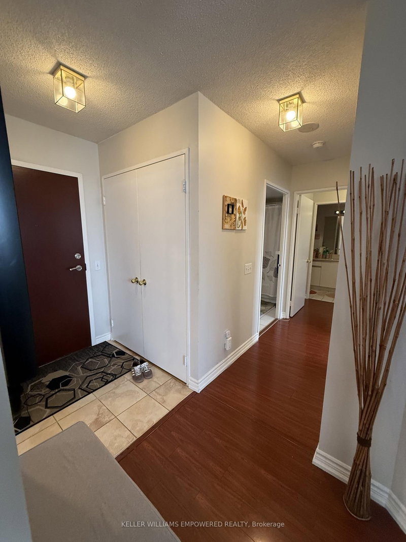 PH106 - 81 Townsgate Drive