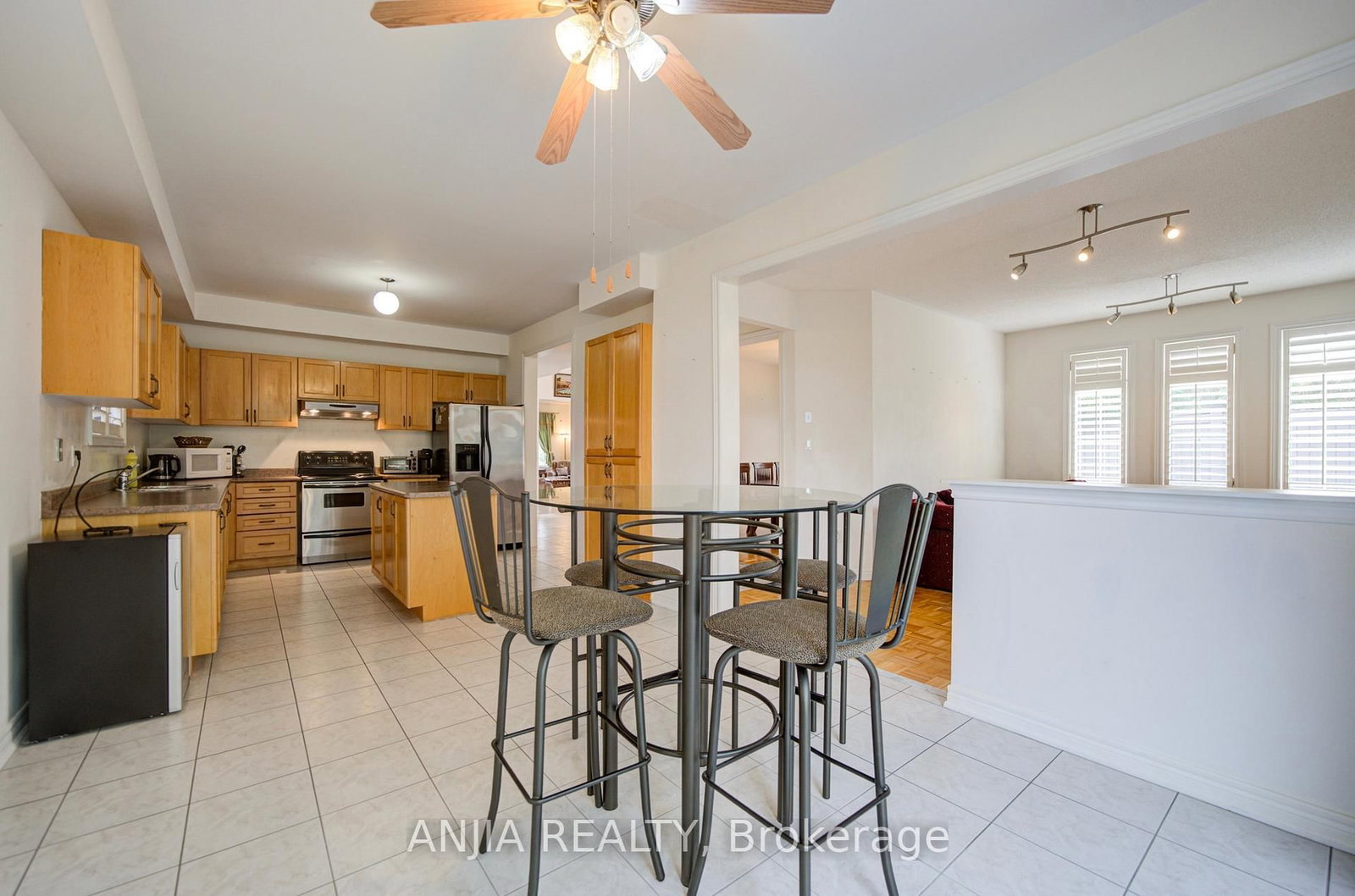 65 Staynor Crescent • Markham, ON photo 12