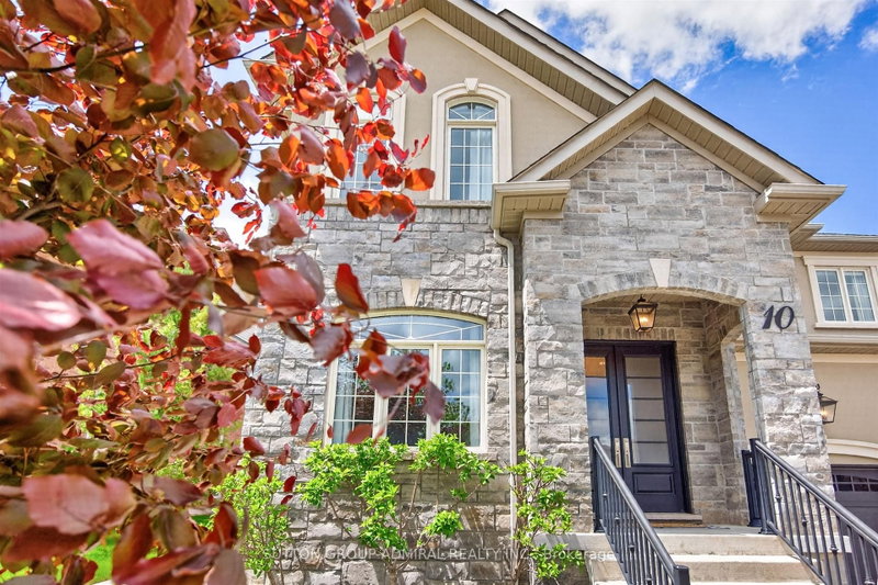 10 Thomas Noble Court