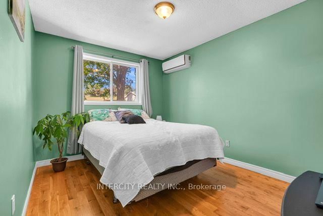 202 Collings Avenue • Bradford West Gwillimbury, ON photo 20