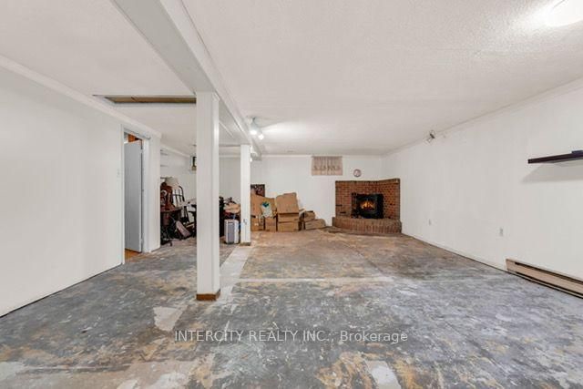 202 Collings Avenue • Bradford West Gwillimbury, ON photo 26