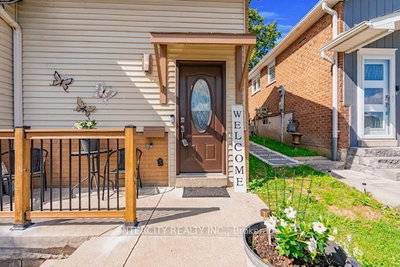 202 Collings Avenue • Bradford West Gwillimbury, ON photo 5