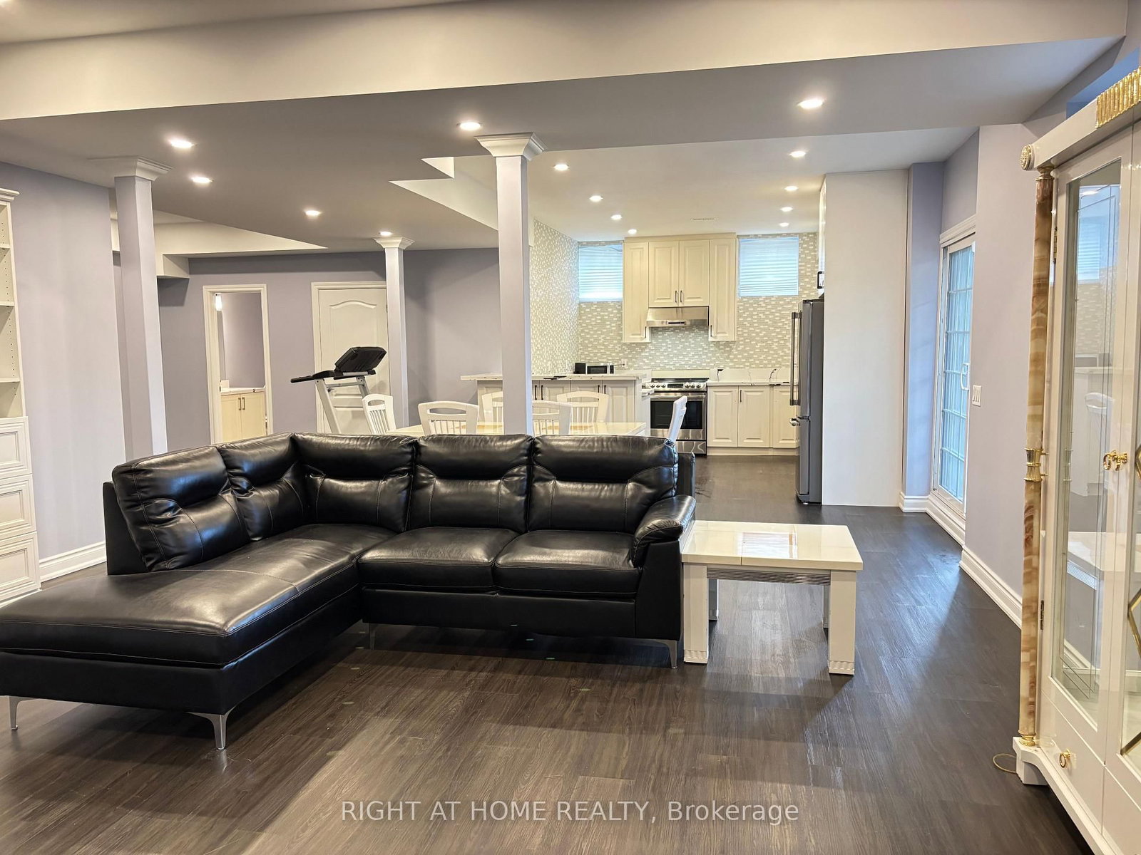 Basement-33 Heintzman Cres, Vaughan, view 6