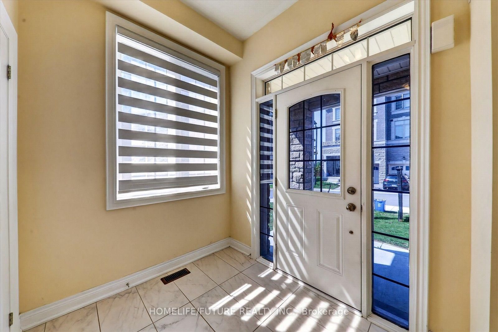 37 Andress Way • Markham, ON photo 5