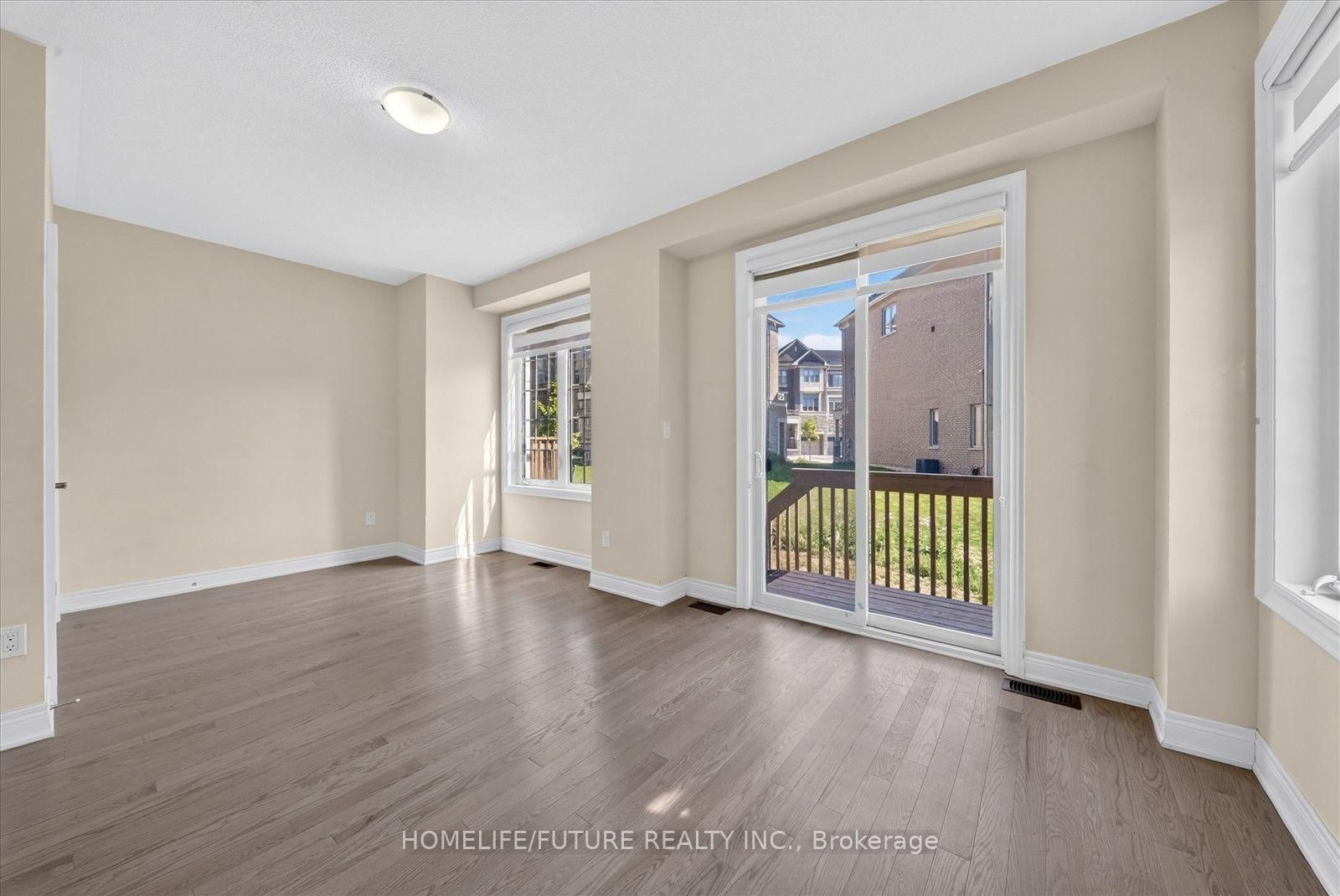 37 Andress Way • Markham, ON photo 7