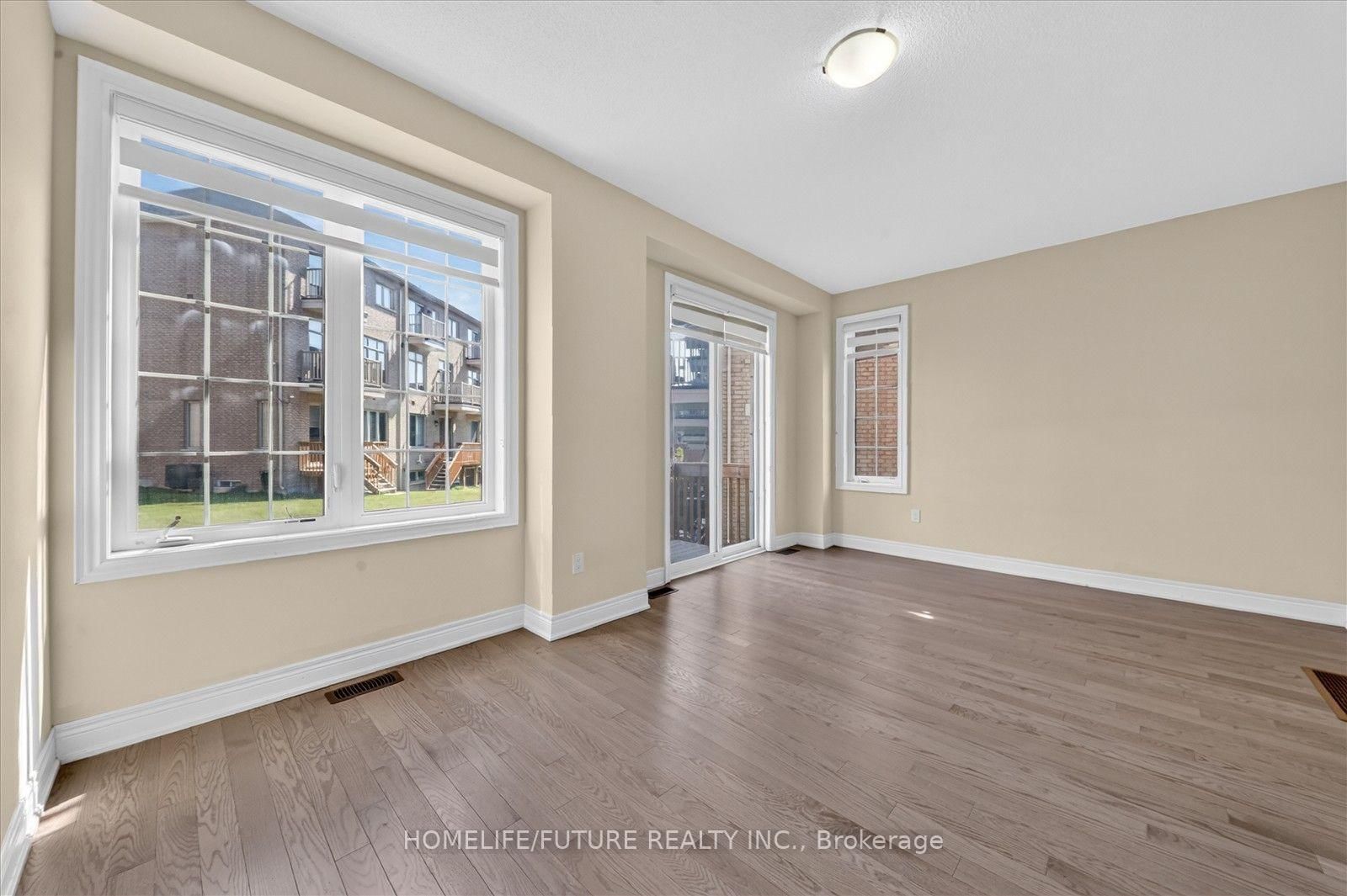37 Andress Way • Markham, ON photo 8