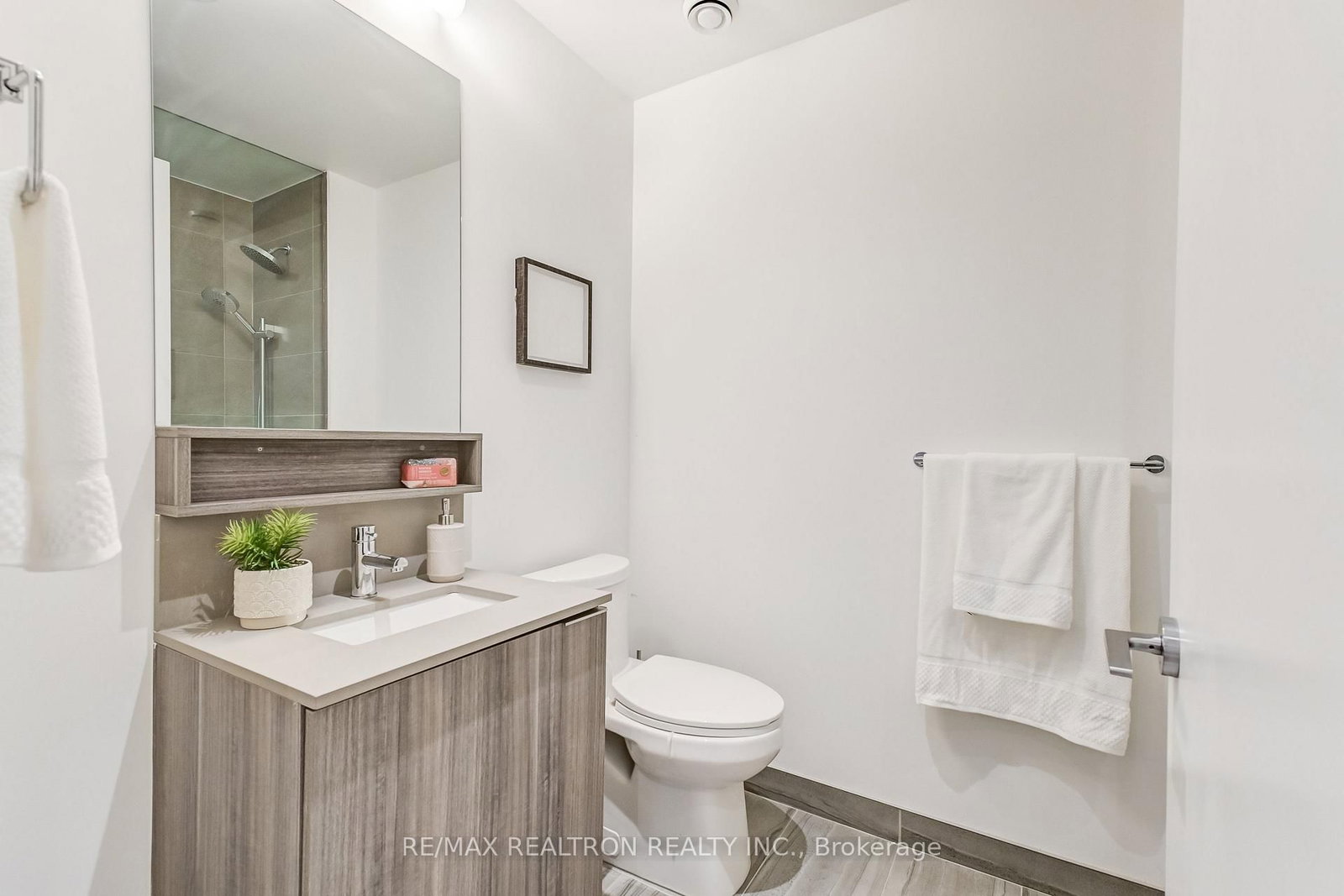 5 Buttermill Avenue • #1608 • Vaughan, ON photo 15
