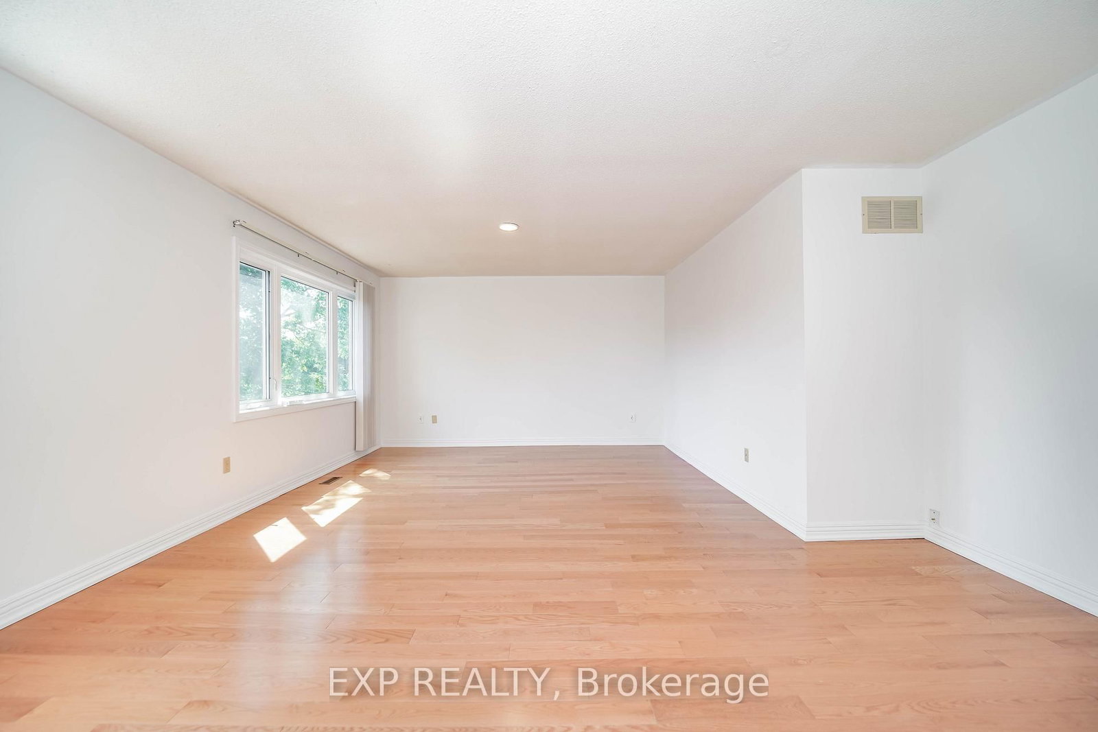 195 Savage Rd, Newmarket, view 14